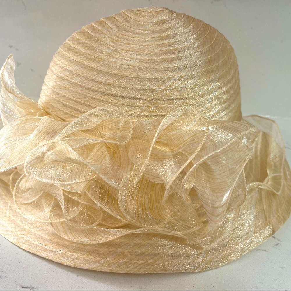 Kentucky Derby Organza Hat, Organza cream hat,Tea party hat, Derby New D…